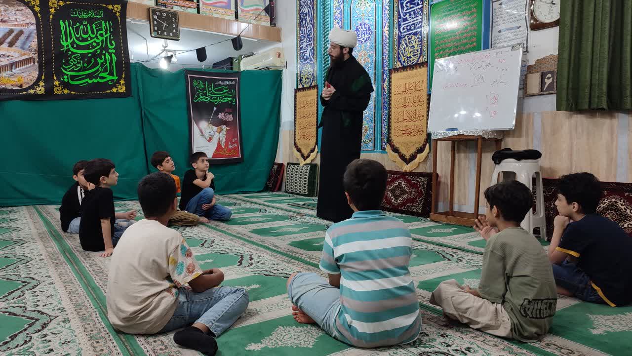 فعاليتهاي تخصصي و مبتکرانه کانون مکتب الرسول(ص) در طرح ملي " مسجد کانون نشاط"